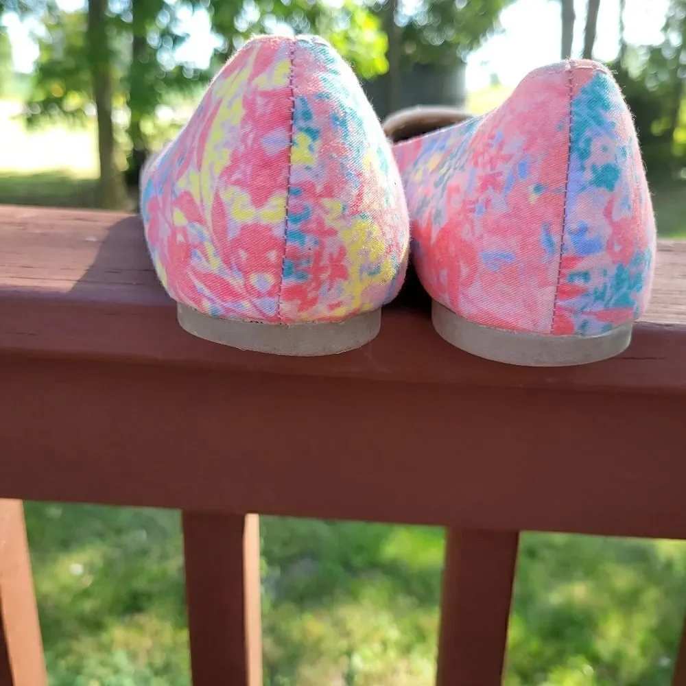 Avon Pink Floral Print Studded Cusion Walk Slip-On Flats Size 8